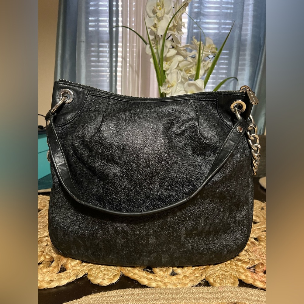 Michael Kors Black Chain Strap Shoulder/Crossbody Bag - Picture 4 of 6